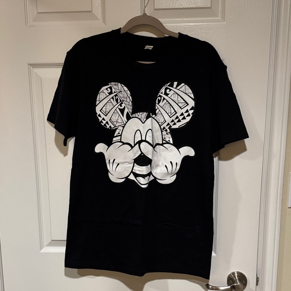 Polynesian tribal print Mickey Mouse tshirt